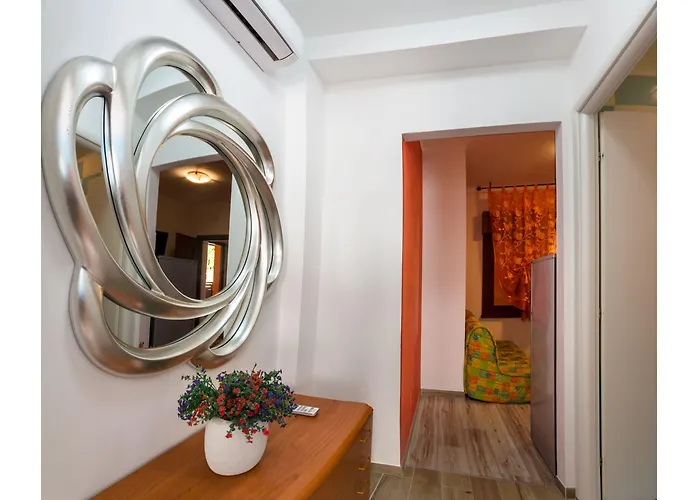 Krystall * ביביונה